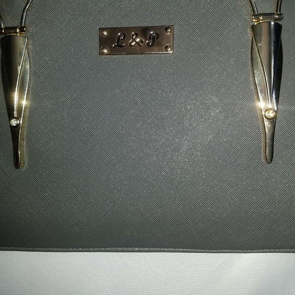 Hand Purse - Picture 9 of 14